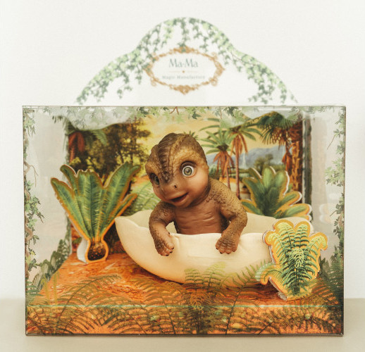 Изображение товара Фигурка коллекционная Magic Manufactory Dino / Динозавр Игуанодон (болотный)