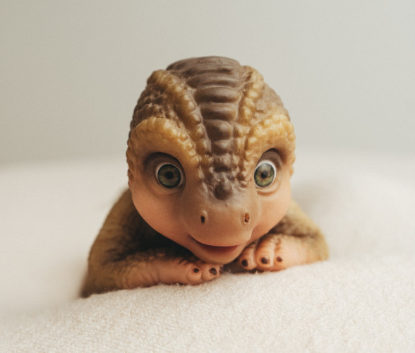 Изображение товара Фигурка коллекционная Magic Manufactory Dino / Динозавр Игуанодон (болотный)