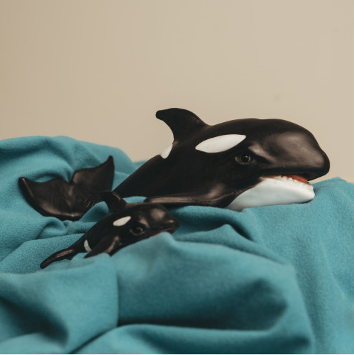 Изображение товара Фигурка коллекционная Magic Manufactory Ocean Косатка с косатёнком (черный)