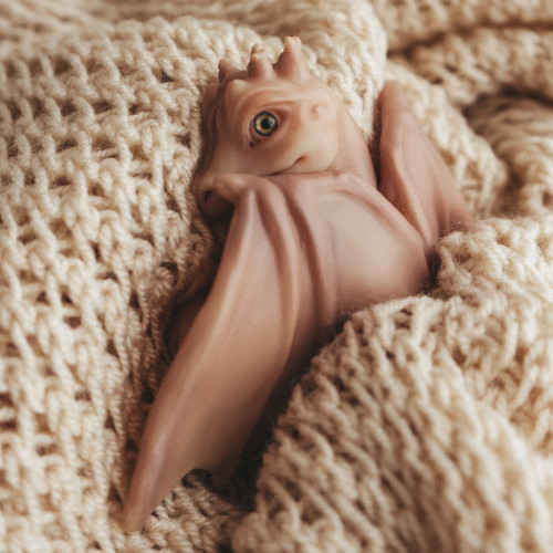 Изображение товара Фигурка коллекционная Magic Manufactory history Дракон (бежевый)