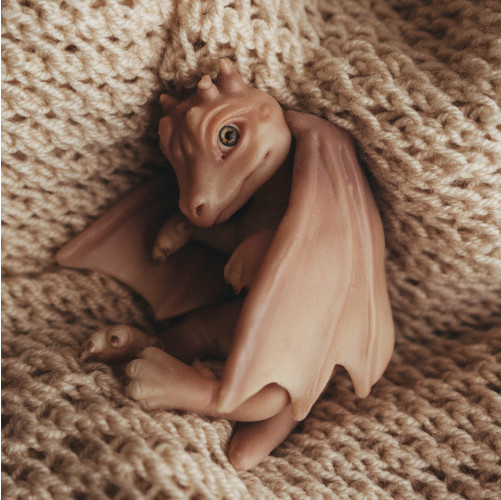 Изображение товара Фигурка коллекционная Magic Manufactory history Дракон (бежевый)