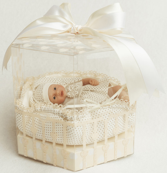 Изображение товара Пупс с аксессуарами Magic Manufactory Magic baby девочка 19см (бежевый)