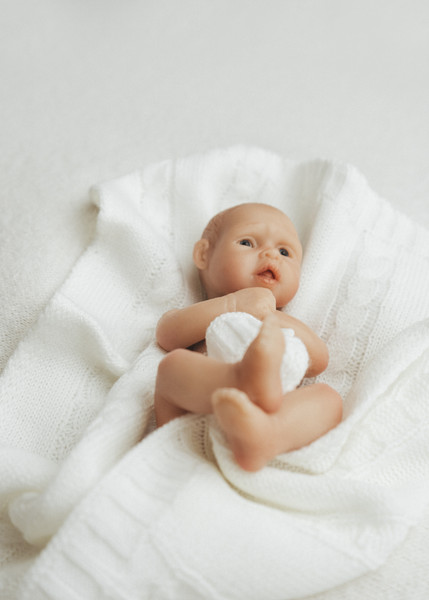 Изображение товара Пупс с аксессуарами Magic Manufactory Magic baby мальчик 19см (бежевый)