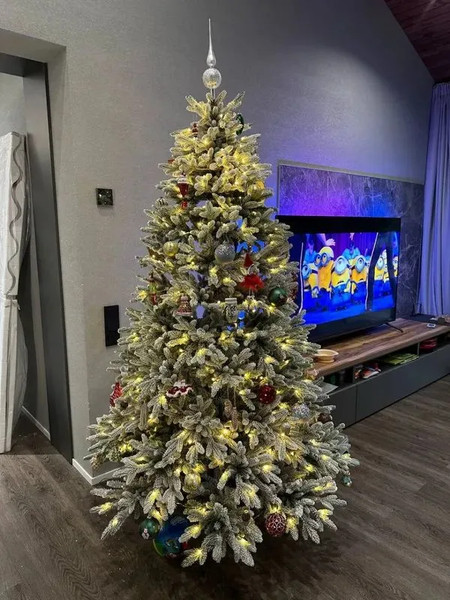 Изображение товара Ель искусственная National Tree Company Авелина с лампочками заснеженная 240см / Авл с ламп-240