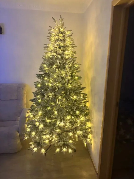Изображение товара Ель искусственная National Tree Company Авелина с лампочками заснеженная 240см / Авл с ламп-240