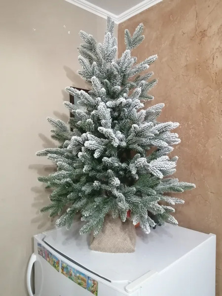 Изображение товара Ель искусственная National Tree Company Авелина заснеженная 60см / Авл/ЗСН-60