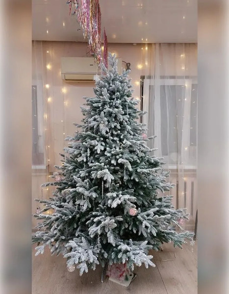 Изображение товара Ель искусственная National Tree Company Рождественская Премиум заснеженная 250см / РД/ПР/ЗСН-250