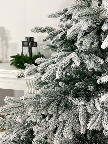 Изображение товара Ель искусственная National Tree Company Рождественская Премиум заснеженная 250см / РД/ПР/ЗСН-250