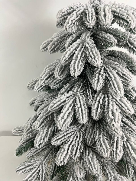 Изображение товара Ель искусственная National Tree Company Ариадна заснеженная 90см / АРД/ЗСН-90
