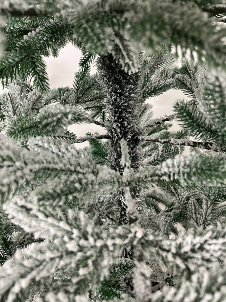 Изображение товара Ель искусственная National Tree Company Форест заснеженная 230см / ФОР/ЗСН-230