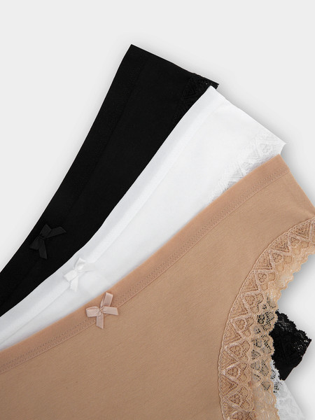 Изображение товара Комплект женских трусов Mark Formelle 412281-3 (р.106, белый/телесный/черный)