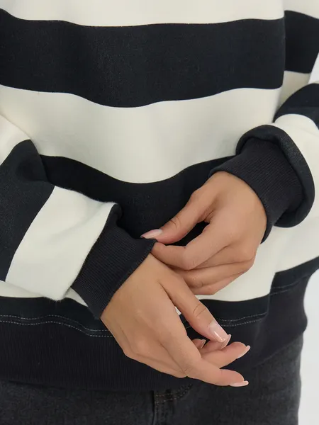 Изображение товара Свитшот Mark Formelle 122969 (р.164/170-88-94, молочно-черная полоска)