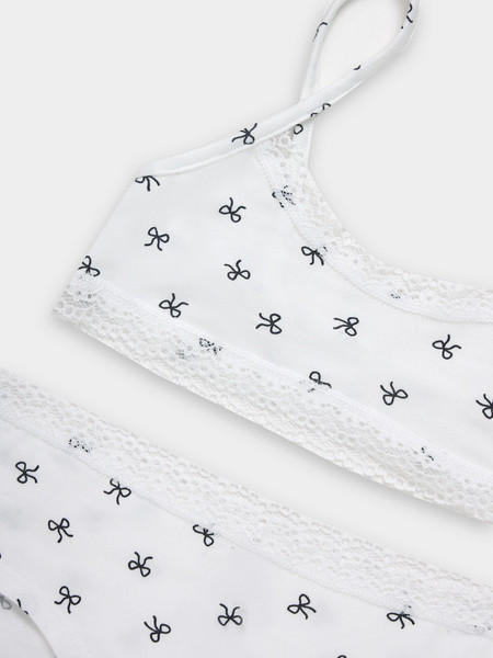 Изображение товара Комплект бельевой детский Mark Formelle 447701 (р.134-68, бантики на белоснежном)