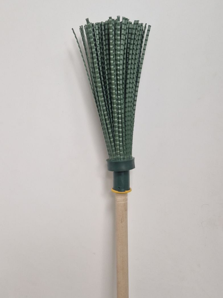 Изображение товара Метла универсальная Вира №4 круглая на черенке 1 сорта