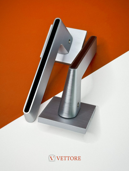 Изображение товара Ручка дверная Vettore R21.190 MCP/BL (матовый хром/черная вставка)