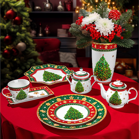 Изображение товара Чашка с блюдцем Elan Gallery Новогодняя ёлка New Bone China / 420806