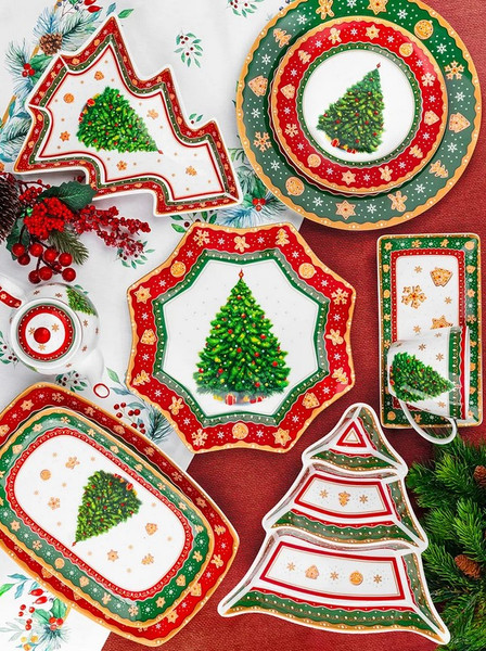 Изображение товара Набор креманок Elan Gallery Новогодняя ёлка New Bone China / 420808