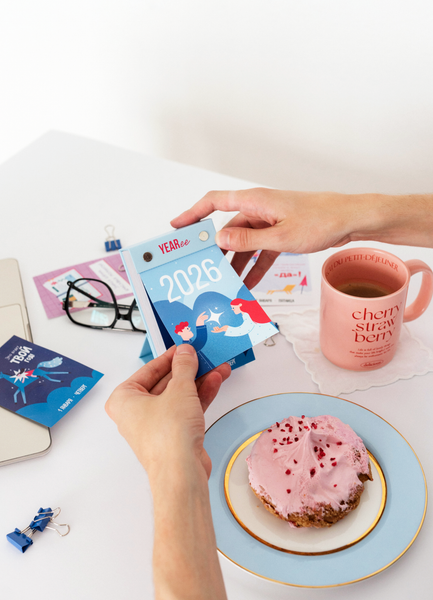 Изображение товара Календарь настольный Yearee 2026 год / 4816088500129 (русский язык)