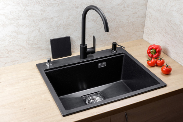 Изображение товара Мойка кухонная Marblan Comfort 60 (оникс, с сифоном и колландером)