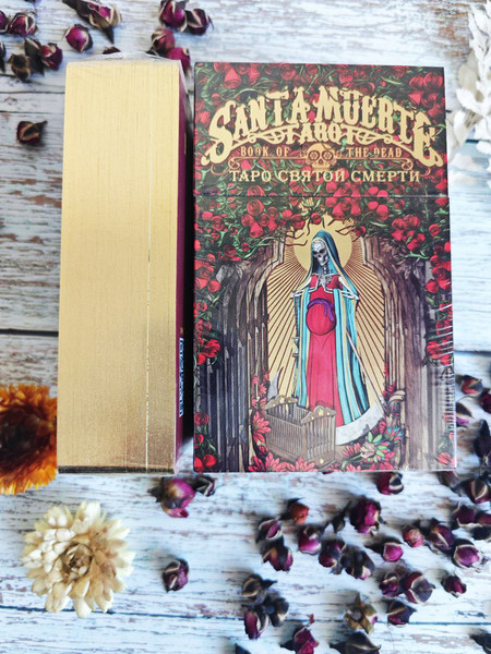 Изображение товара Гадальные карты Lo Scarabeo Таро Святой Смерти / 9785919375562