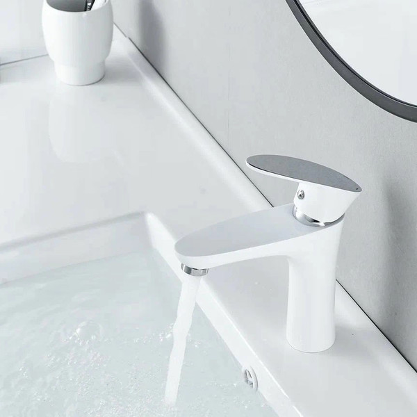 Изображение товара Смеситель Shevanik S9801F (белый/хром)