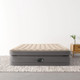 Миниатюра изображения товара Надувная кровать Intex Queen Comfort Elevated 64164ND (152x203x51, встроенный электронный насос)