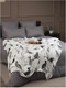 Миниатюра изображения товара Плед TexRepublic Absolute Flannel Коты 200x220 / 44047 (черный/серый/белый)