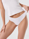 Миниатюра изображения товара Комплект женских трусов Mark Formelle 412529-3 (р.106, белый-1)