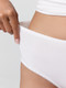 Миниатюра изображения товара Комплект женских трусов Mark Formelle 412075-5 (р.110, белый-3)