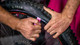 Миниатюра изображения товара Набор лопаток бортировочных Muc-Off Rim Stix Tyre Lever Pink (2шт)