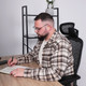 Миниатюра изображения товара Кресло офисное AksHome Magnus (черная сетка/алюминий)