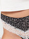 Миниатюра изображения товара Комплект женских трусов Mark Formelle 412538-3 (р.98, листики на черном)