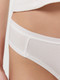 Миниатюра изображения товара Трусы женские Mark Formelle 412247H (р.106, белый)