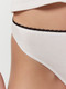 Миниатюра изображения товара Комплект женских трусов Mark Formelle 412630-3 (р.106, белый)
