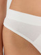 Миниатюра изображения товара Трусы женские Mark Formelle 412492 (р.102, белый/декор)